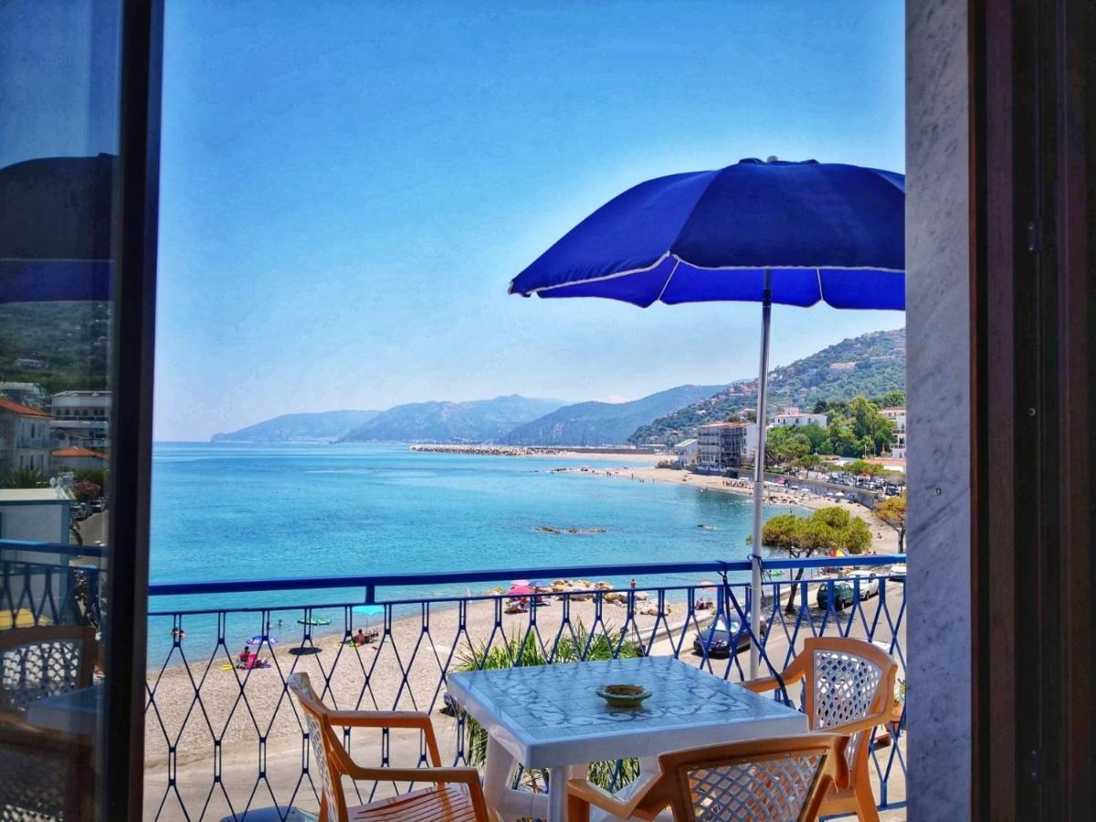 La Casa Di Aurelio Apartment Capo d'Orlando Luaran gambar